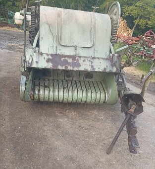 Balikovac lis na malé balíky Claas medium 100 - 4