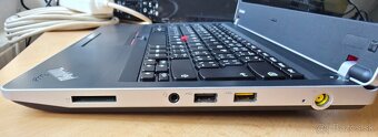 Notebook Lenovo ThinkPad EDGE 13 Type 0217-2RG červený - 4