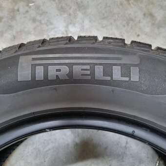 Zimné pneumatiky 215/60 R16 PIRELLI DOT2921 - 4
