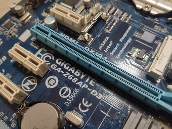Gigabyte GA-Z68AP-D3 | Intel 1155 - 4