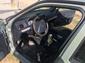 Renault Clio - 4
