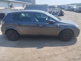 Opel Astra ROZPREDÁM - 4