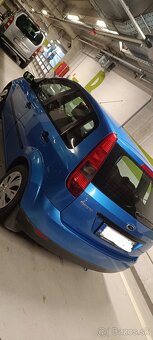 Ford fiesta 1.3 2004 - 4