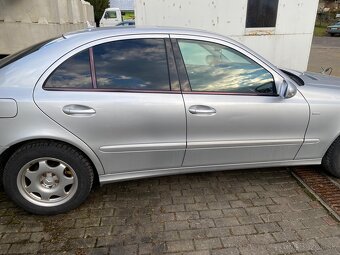Rozpredam mercedes w211 - 4