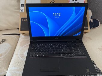 FUJITSU NOTEBOOK - 4