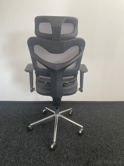 Kancelárska ergonomická stolička zn. Diablo | BA - 4