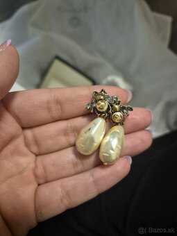 Gucci gold bee earrings - 4