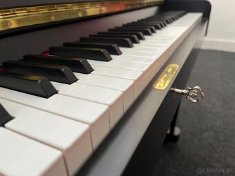 Zánovní Petrof P118 vyroben v řece 2006 - 4