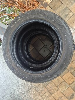 205 55 R17 celoročne pneumatiky Vredestein - 4