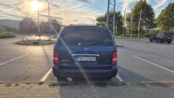 Kia Carnival 2.9 CRDi EX 106kW/144HP M5 - 4