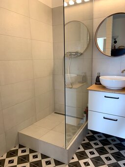 Predám 2-izbový pekný byt v lukratívnej lokalite - 4