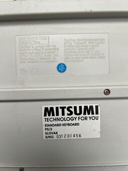 Retro počítač myš a klávesnica - 4