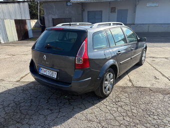 Renault Mégane 1.9 DCi - 4