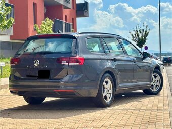 Volkswagen Passat Variant 2.0 TDI EVO Elegance DSG - 4