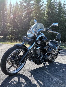 Yamaha Raider XV 1900 - 4