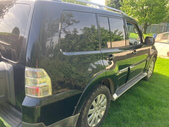 Predám Mitsubishi Pajero IV 3,2 DID AT Full - 4