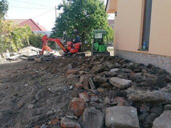 Výkopové práce minibagrom mininakladačom zakladač trávnika - 4