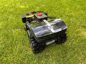 ROBOTICKÁ KOSAČKA ZCS NEXTECH L X2 ZR - 4