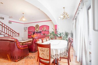 ALL INCLUSIVE | NA PREDAJ RD S 2 BYT. JEDNOTKAMI A OBCHODOM, - 4