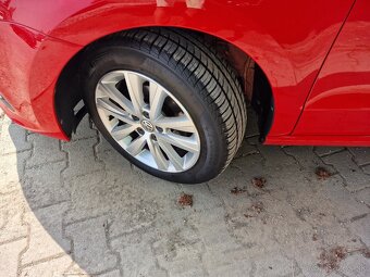 Volkswagen Polo 1.2 TSi BMT Comfortline 90k M5 (benzín) - 4