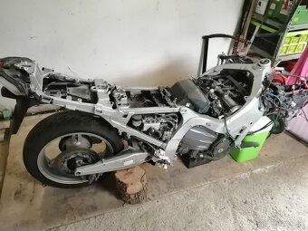 Yamaha fjr 1300 - 4