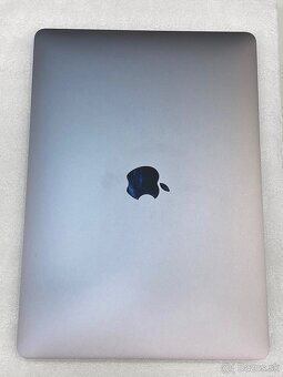 ZÁRUKA | Macbook Pro 2017 - 4