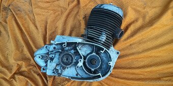 jawa 250 motor - 4