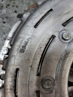 Dvojhmotny zotrvacnik spojka 1.6hdi 9h05 zanovna - 4