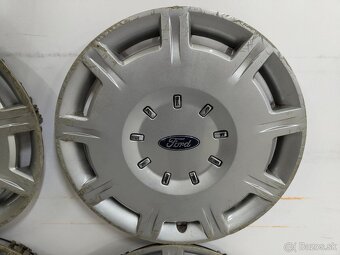 Predám puklice Ford R16 - 4