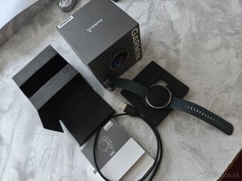 Predám Garmin Venu - 4