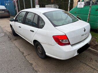 Rozpredam Renault Thaliu II 1,2 16V 2012 - 4