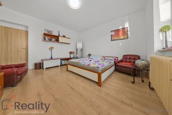 PLUS REALITY| Priestranný  dom v meste DS na predaj - 4