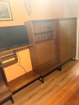 obývacia stena + stolík - 4