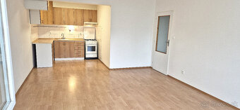 Bratislava II, TEHLOVÝ, 2+kk, 56 m2 + veľká loggia - 4
