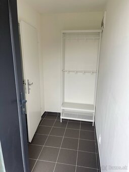 Prenajmem garsónku v peknom prostredí - 4