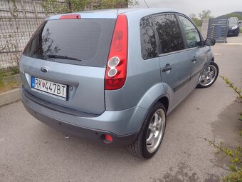 Ford fiesta 1,25 benzin - 4