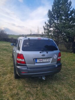 KIA SORENTO - 4