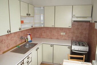 Prenajom 3 izb.byt Bratislava-Petrzalka - 4