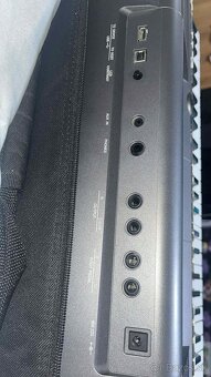 Yamaha psr-s670 - 4