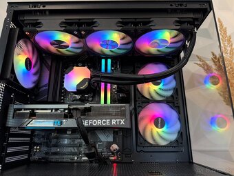 ⭐️ Ryzen 7 7800x3D, RTX 4070 Super 12GB, 32GB RAM, 1TB, 850W - 4
