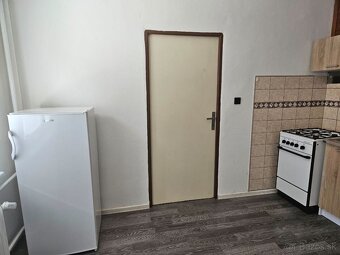 1 izbový byt Hnúšťa ul Nabrezie Rimavy 16 - 4