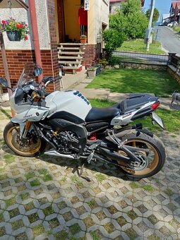 Yamaha fz8/Fazer - 4
