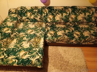 Veľký a pekný gauč. - 4