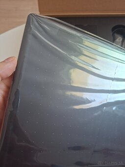 Grafický tablet One by WACOM, veľkosť M (135 × 216 mm) - 4