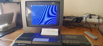 Sharp MZ-711 (MZ-732) retro - 4