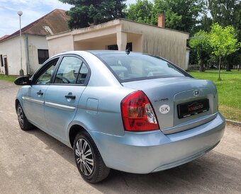 Hyundai Accent 1.4 16v NOVÁ EK/TK - 4