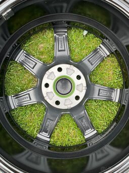 5x114,3 R17 + 195/45 R17 - 4
