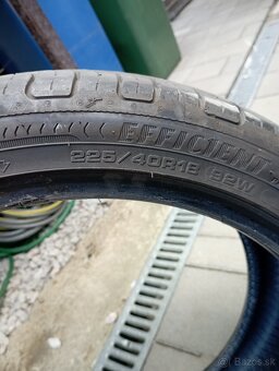 Goodyear 225/40R18 - 4