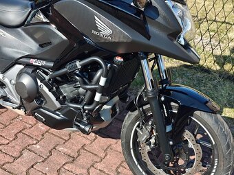 Honda NC 750 X DCT - 4
