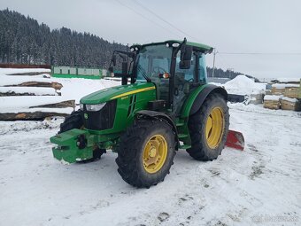Traktor John deere 5100R - 4